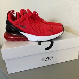Nike 270 almost brand new worn only one time. Comes with original box
